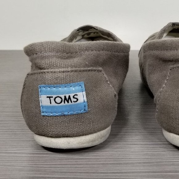 TOMS Classic Canvas Slip-On Shoe, Ash Canvas, Womens Size 6 M - Picture 5 of 9